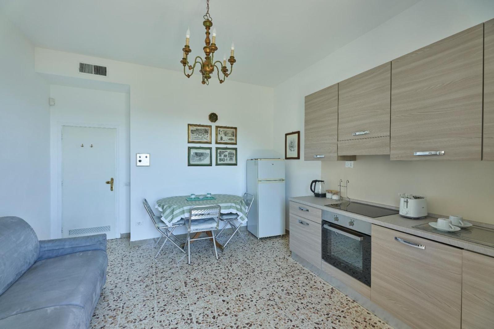 Marciana Hills Apartments ภายนอก รูปภาพ